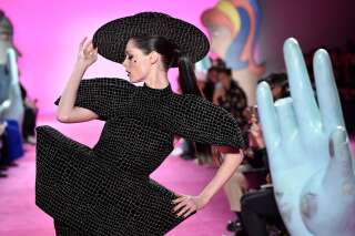 Coco Rocha en a bluffé plus d'un à la Fashion Week, Leslie Jones la première