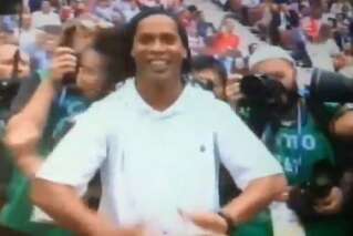 Coupe du monde 2018: Ronaldinho et sa conga en invités surprises de la cérémonie de clôture