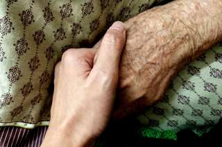 Euthanasie: Une centenaire entame une grève de la faim pour réclamer le droit à mourir