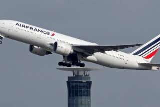 Un avion d'Air France Pékin-Paris atterrit en urgence après 