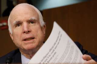 John McCain, atteint d'une tumeur cérébrale, ira au Sénat pour voter sur l'Obamacare