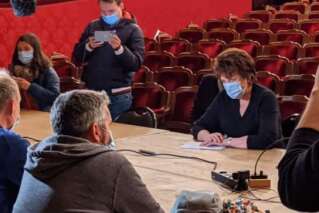 Bachelot en visite surprise aux occupants du théâtre de l'Odéon