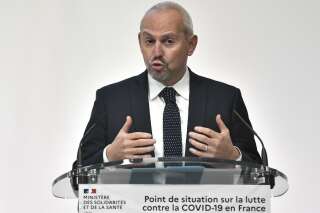 Covid: la France passe la barre des deux millions de cas confirmés
