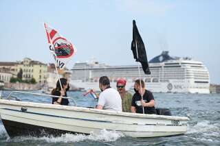 Venise rouvre sa lagune aux croisières dans une ambiance polémique