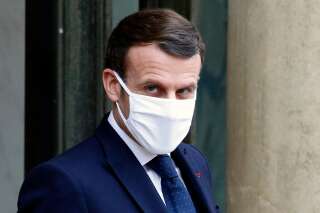Reconfinement: trois raisons qui incitent Macron à la prudence
