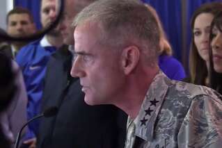 Le discours coup de poing du général américain Jay Silveria après un acte raciste d'élèves-officiers