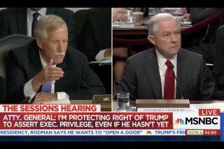 FBI / Russie : les silences de Jeff Sessions, ministre de la Justice, ont sérieusement agacé les sénateurs