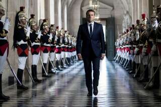 Les 3 raisons pour lesquelles Macron tient tant à réviser la Constitution
