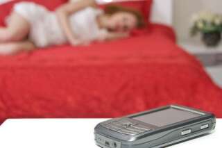 Sleep texting : des ados envoient des SMS pendant leur sommeil