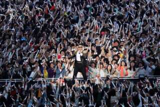 VIDÉO. PHOTOS. Psy donne un concert géant à Séoul, retransmis sur YouTube