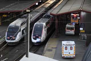Le TGV médicalisé avec 20 malades du coronavirus à bord est arrivé à Nantes