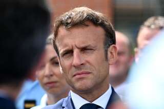 Législatives 2022: Macron et sa majorité en danger après une campagne calamiteuse
