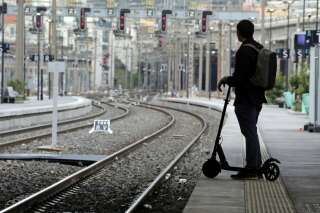 Grève SNCF: seulement 20% des trains devraient circuler dimanche