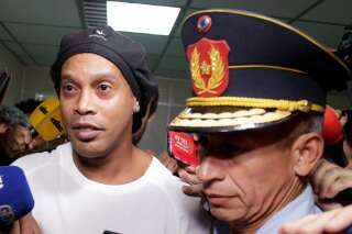 Le footballeur brésilien Ronaldinho arrêté au Paraguay