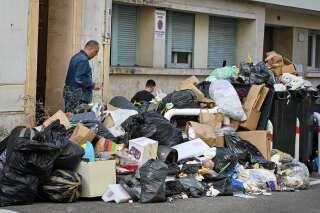 Une partie des éboueurs de Marseille va reprendre le travail après deux semaines de grève