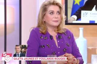 Catherine Deneuve défend Macron, attaqué de manière 