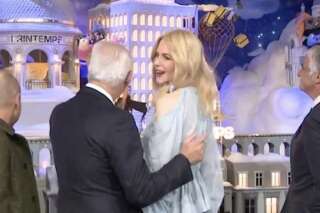 Nicole Kidman a inauguré les vitrines de Noël du Printemps (avec plus d'enthousiasme qu'Uma Thurman)