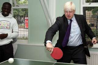 Face au coronavirus, Boris Johnson veut faire maigrir les Britanniques