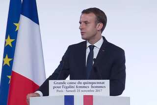 Macron fait respecter une minute de silence en hommage aux 123 femmes tuées en 2016 par leur conjoint