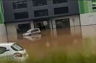 Orages: les images d'une clinique évacuée en Moselle à cause des intempéries