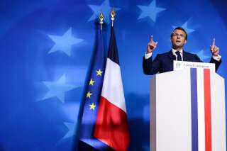 Macron va à Bruxelles pour défendre une UE fustigée de toutes parts