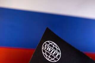 L'UE bannit des banques russes de Swift, mais épargne celles liées aux hydrocarbures