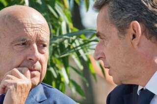 Primaire Les Républicains: Alain Juppé devance Nicolas Sarkozy selon un sondage