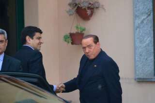 Pour Berlusconi, premier jour de travaux intérêt général auprès de malades d'Alzheimer