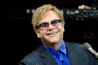 Elton John jouera en Russie malgré les protestations d'associations homophobes