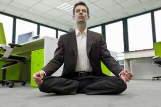 7 façons dont la méditation peut vous aider au travail