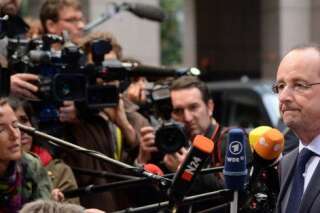 Crise à l'UMP: le PS et la gauche se font discrets mais n'épargnent pas Sarkozy