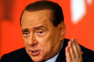 Italie : les fidèles du parti de Silvio Berlusconi, Forza Italia, passent dans l'opposition