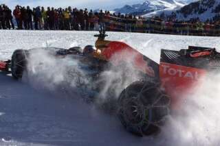 Max Verstappen conduit sa F1 sur des pistes de ski (avec des chaînes bien sûr)