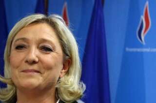 Marine Le Pen se sépare de Paul-Marie Coûteaux, son allié souverainiste devenu problématique
