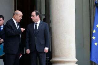 Jean-Yves Le Drian tête de liste aux régionales en Bretagne, un casse-tête pour François Hollande