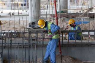 Conditions de travail sur les chantiers du Mondial-2022 au Qatar: deux Allemands arrêtés pour les empêcher de filmer