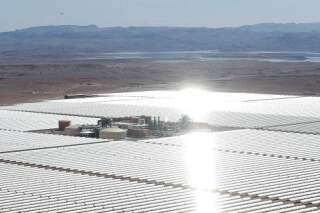 Ce qui deviendra la plus grande centrale solaire du monde a été inaugurée dans le désert du Maroc