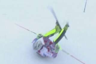 VIDÉO. Julien Lizeroux chute spectaculairement dès le départ du slalom à Méribel
