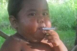 Cet enfant de 5 ans a arrêté de fumer 40 cigarettes par jour, mais est désormais obèse