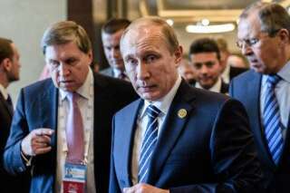 Syrie: Vladimir Poutine se présente en grand allié de la France contre Daech