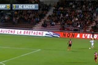 Guingamp-Ajaccio: l'écotaxe s'invite sur les panneaux publicitaires lors du match de Ligue 1