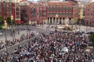 Bijoutier de Nice: la manifestation de soutien réunit 1000 personnes, les politiques s'affichent