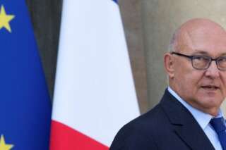Michel Sapin remplace Emmanuel Macron et devient le premier super ministre à Bercy depuis 2007