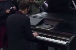 VIDÉO. Le pianiste allemand Klavierkunst joue à nouveau Imagine après les attentats de Paris
