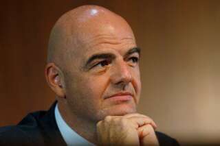 Le président de la Fifa Gianni Infantino blanchi dans une enquête pour des violations du code de l'éthique