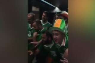 Des supporters irlandais chantent une berceuse à un bébé dans un tramway de Bordeaux