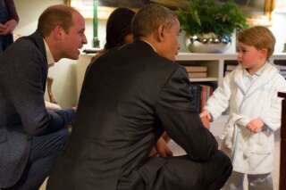 PHOTOS. Le prince George (en peignoir) a rencontré Barack Obama