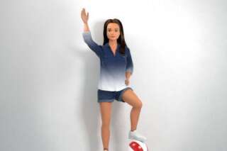 PHOTOS. Barbie: Une poupée aux mensurations normales, appelée Lammily, vient faire de la concurrence