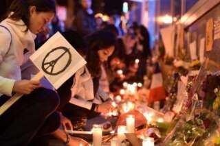 PHOTOS. Attentats de Paris: de nouvelles manifestations internationales de soutien