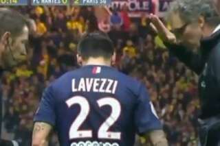 VIDÉO. Nantes - PSG: Ezequiel Lavezzi met un vent à Laurent Blanc (mais ce n'était pas méchant)
